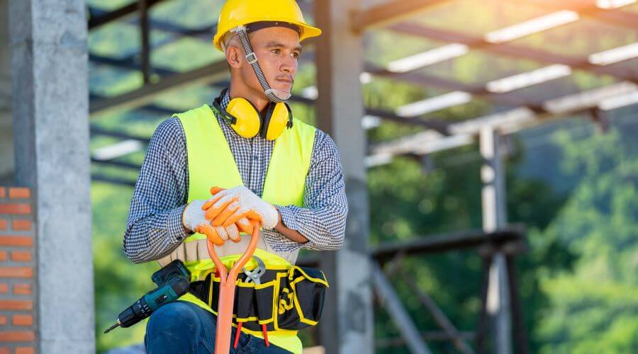 Professional gutter cleaning in Saratoga Springs, UT